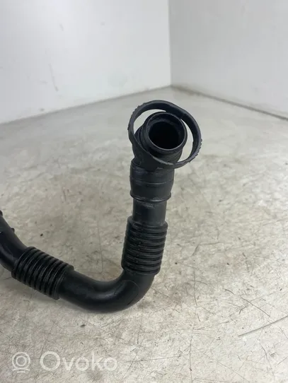 Volkswagen Transporter - Caravelle T5 Breather hose/pipe 03L103493K