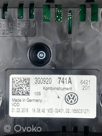 Volkswagen PASSAT B8 Komputer / Sterownik ECU i komplet kluczy 3G0920741A