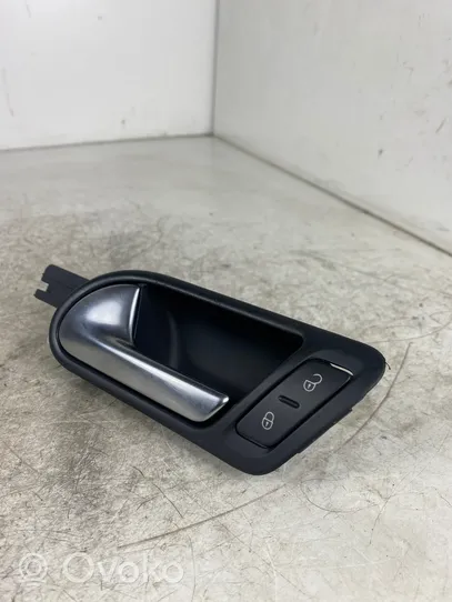 Volkswagen Jetta V Front door interior handle 1K1837113