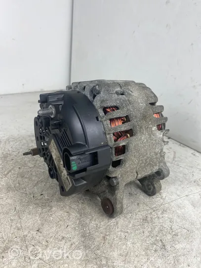 Volkswagen Tiguan Alternator 03L903023E