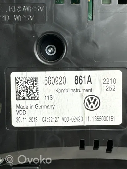 Volkswagen Golf VII Compteur de vitesse tableau de bord 5G0920861A