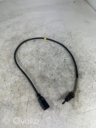 Volkswagen PASSAT B7 Exhaust gas temperature sensor 03L906088GP