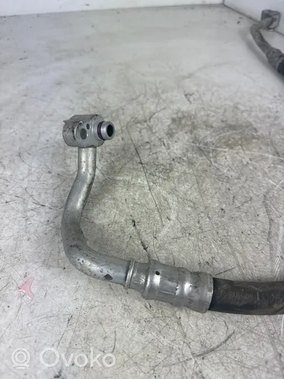 Volkswagen Tiguan Air conditioning (A/C) pipe/hose 5N0820721G