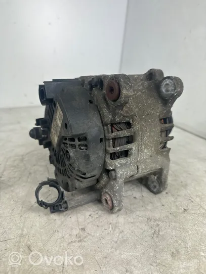 Volkswagen Transporter - Caravelle T5 Alternator 03L903023P