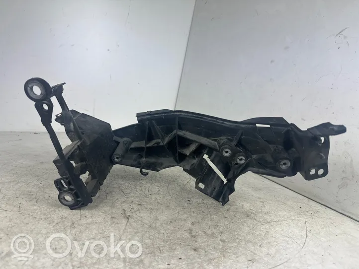 Audi A5 Sportback 8TA Priekinio žibinto laikiklis 8T0805608R