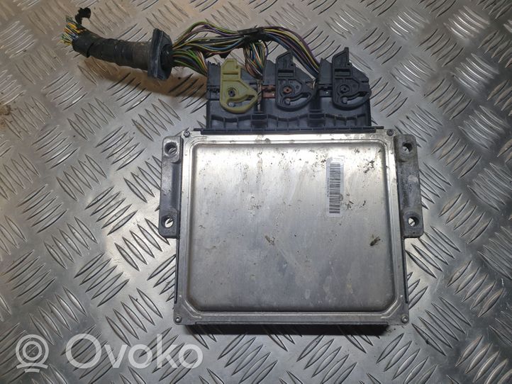 Ford C-MAX II Komputer / Sterownik ECU silnika 28305898