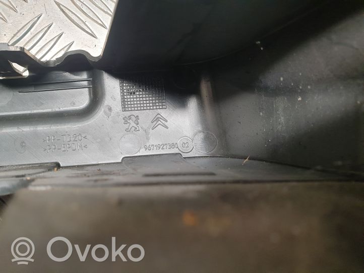 Citroen C3 Muu ulkopuolen osa 9671927380