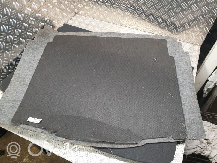 Mazda CX-3 Doublure de coffre arrière, tapis de sol DB326881XA