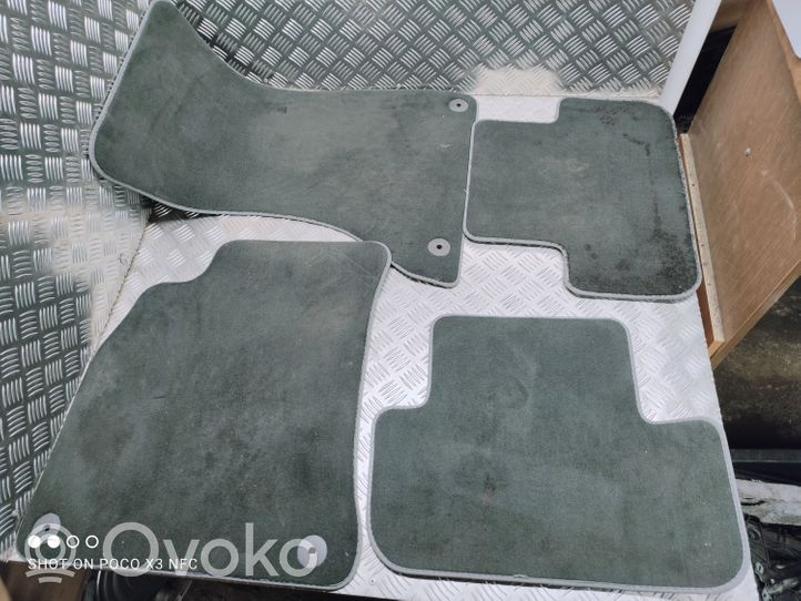 Audi A4 S4 B8 8K Car floor mat set 