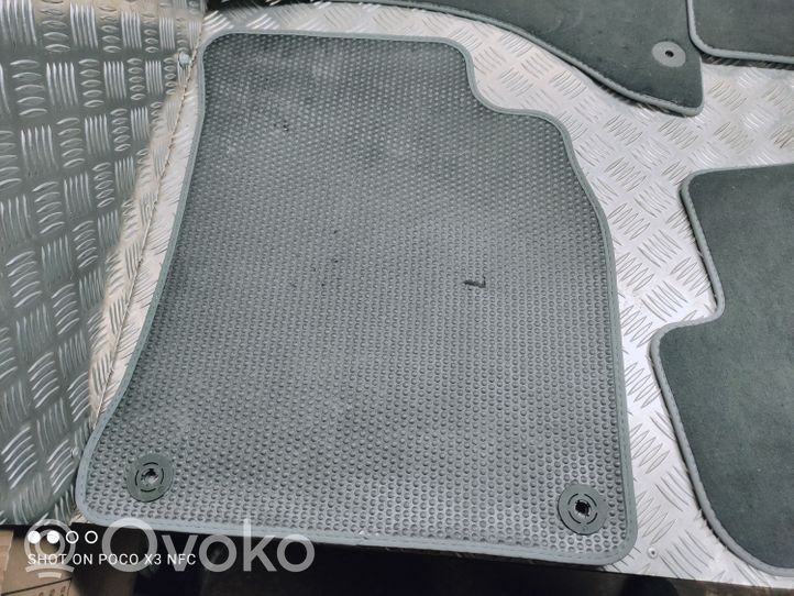 Audi A4 S4 B8 8K Car floor mat set 