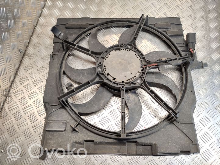 BMW X5 E70 Convogliatore ventilatore raffreddamento del radiatore 7796572