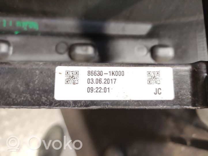 Hyundai ix20 Takapuskurin poikittaistuki 866301K000