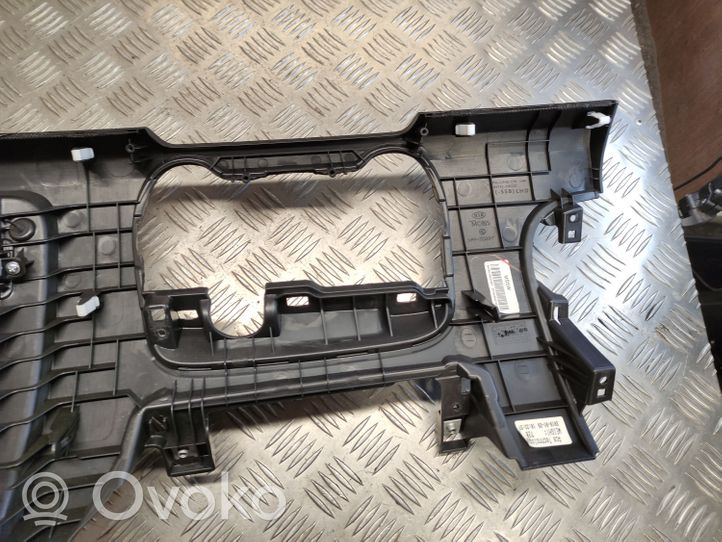 KIA Rio Panelės apdailos skydas (apatinis) 84761H8000