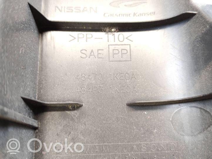 Nissan Juke I F15 Ohjauspyörän pylvään verhoilu 484701KE0A
