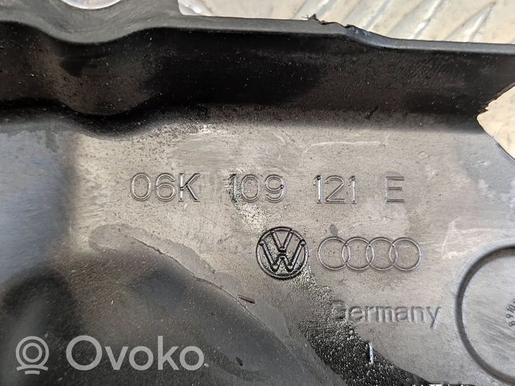 Volkswagen Polo VI AW Autres pièces compartiment moteur 06K109121E
