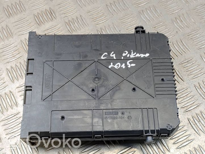 Citroen C4 II Picasso Ramka / Moduł bezpieczników 9804067480