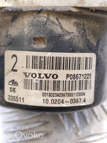 Volvo V70 ABS-pumppu P08671225