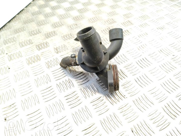 Seat Ibiza IV (6J,6P) Boîtier de thermostat / thermostat 03L121111S