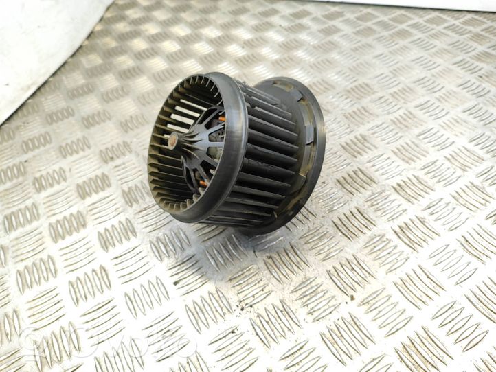 Volkswagen Touareg I Ventola riscaldamento/ventilatore abitacolo 17360059