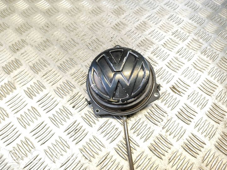 Volkswagen Golf VII Poignée extérieure de hayon arrière 5G9827469
