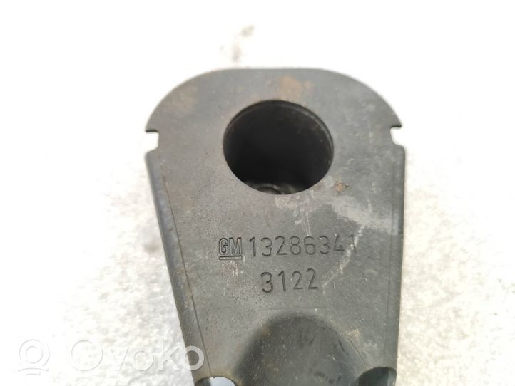 Opel Meriva B Inne części podwozia 13286341