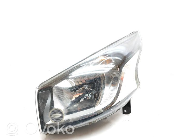 Renault Trafic III (X82) Lampa przednia 260609158R