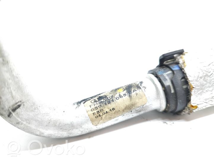 Audi A6 C7 Tuyau de liquide de refroidissement moteur 059121065EA