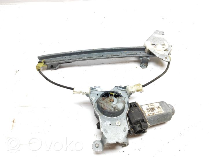 Nissan Qashqai Silniczek podnoszenia szyby drzwi tylnych 402190A