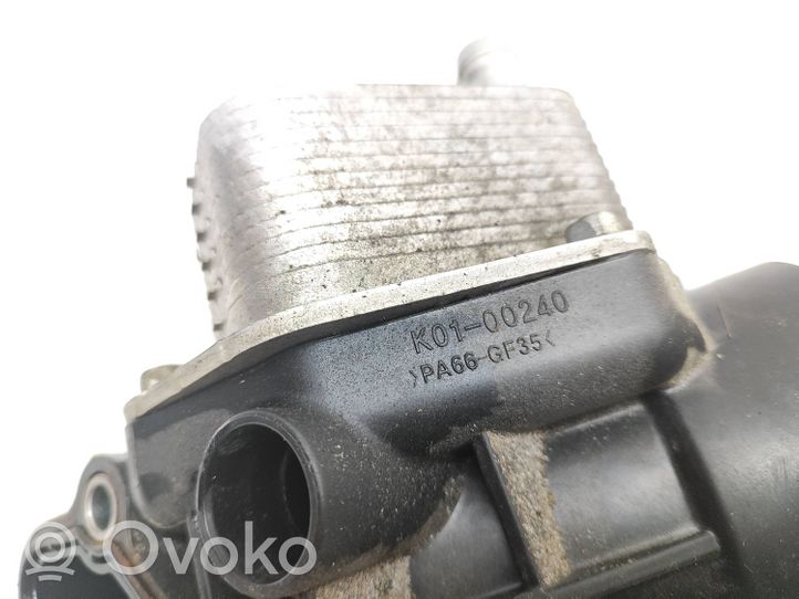 Hyundai i30 Supporto di montaggio del filtro dell’olio K0100240