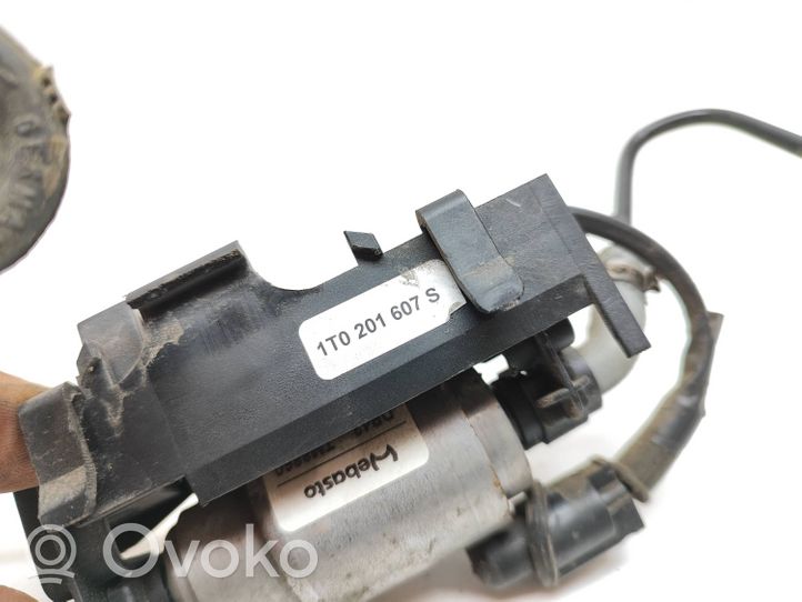 Volkswagen Touran II Webasto auxiliary heater fuel pump 1T0201607S