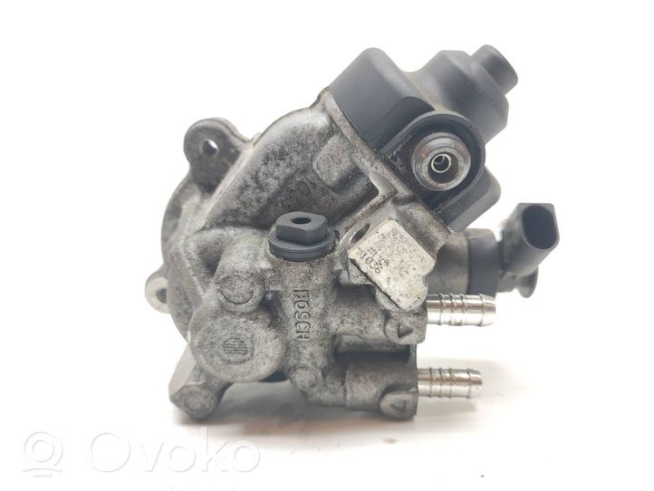 Audi A4 S4 B9 Degalų (kuro) siurblys 04L130755D