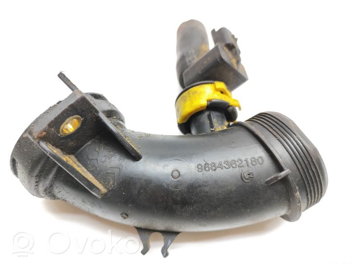 Citroen C3 Välijäähdyttimen letku 9684362180