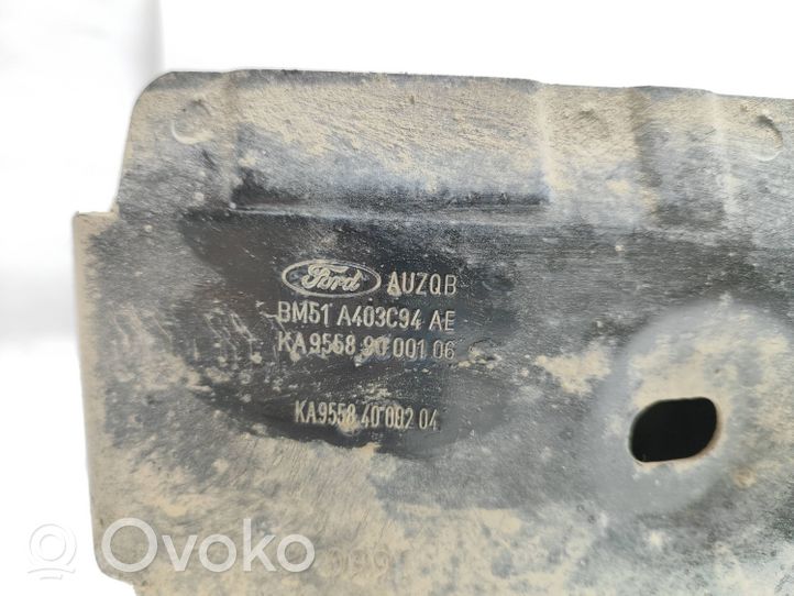 Ford Focus Aizmugurē bampera balka BM51A403C94AE