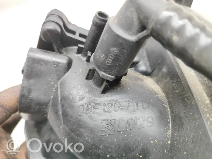 Skoda Fabia Mk2 (5J) Kolektor ssący 03E129711D