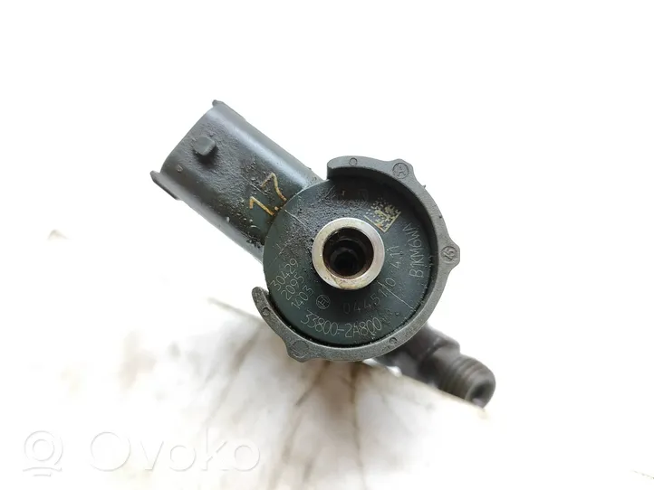 KIA Carens III Injecteur de carburant 338002A800