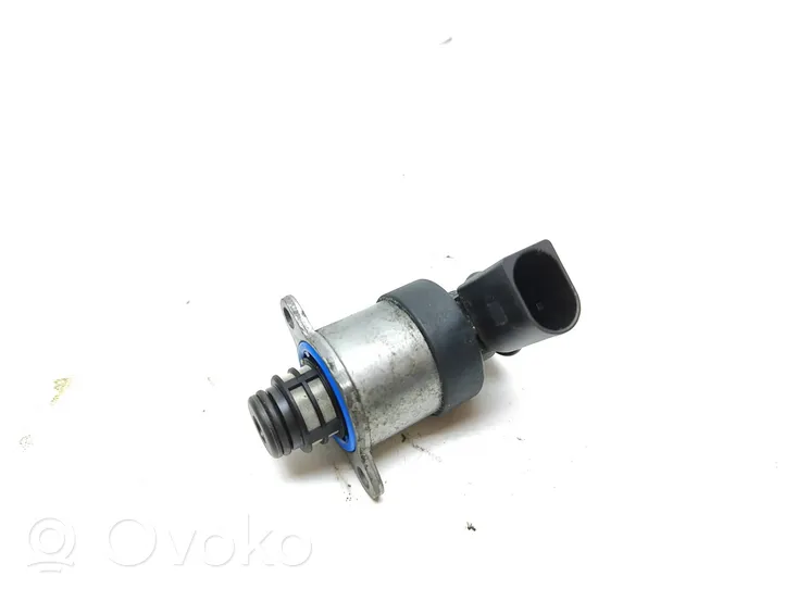 Audi A4 S4 B8 8K Sensore di pressione del carburante 6200541416