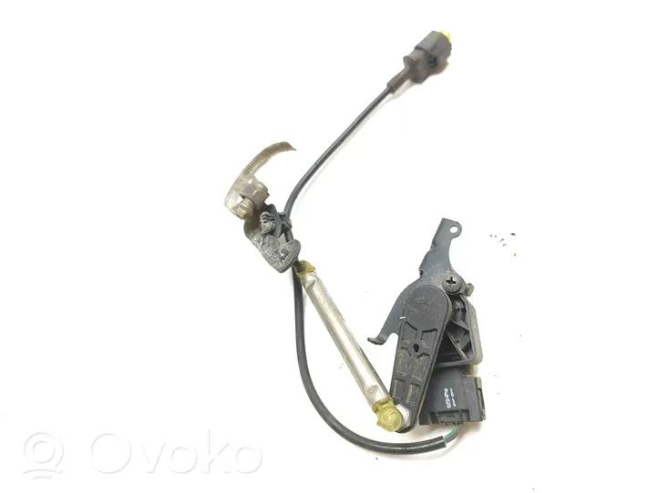 Citroen DS5 Sensor de nivel del faro delantero/principal 1307213006