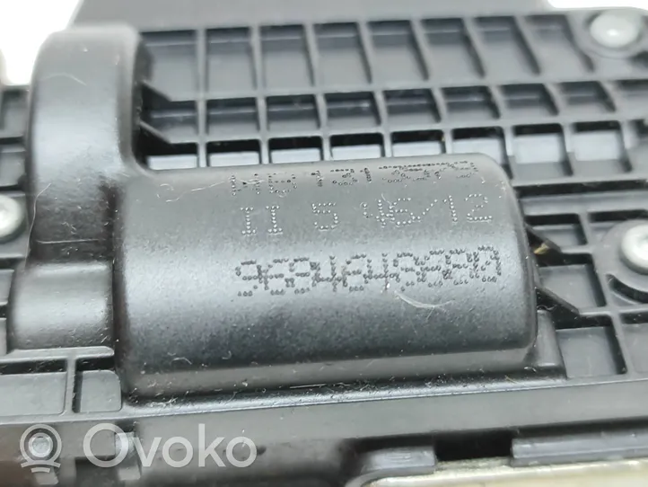 Citroen DS5 Spyna galinio dangčio 9684648680