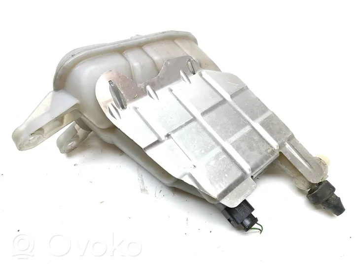 Audi A4 S4 B8 8K Coolant expansion tank/reservoir 8K0121405E