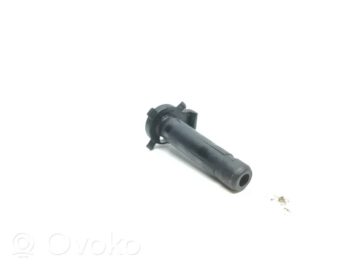 Audi A4 S4 B8 8K Staffa del pannello di supporto del radiatore WNt001505A