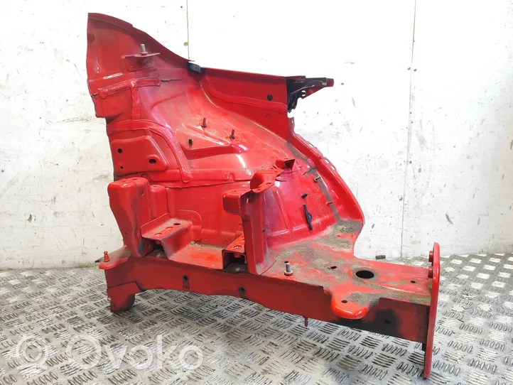 Audi Q3 8U Longherone lato anteriore 