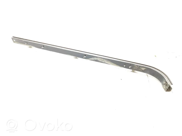 Mercedes-Benz Vito Viano W447 Rail central de porte coulissante A4477662200