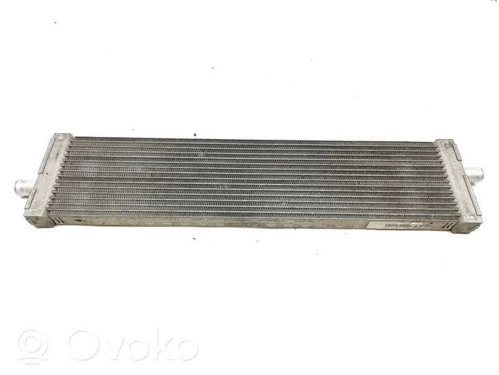 Volkswagen Touareg II Radiateur de refroidissement 7P0121212A