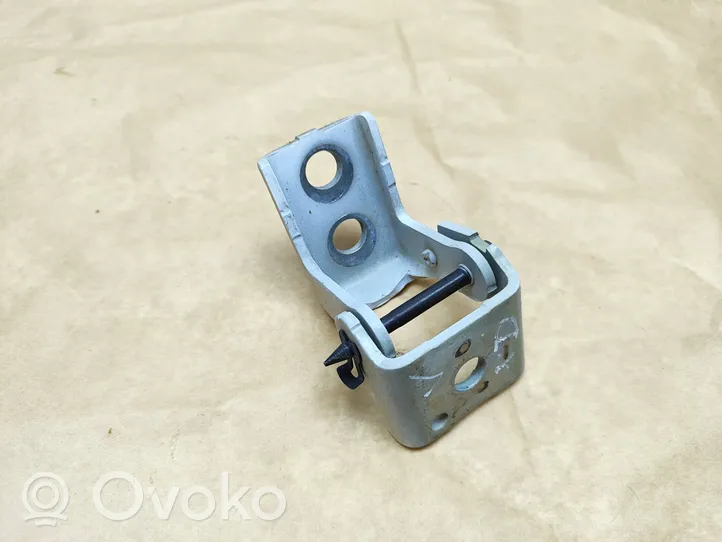 Peugeot 208 Front door upper hinge 