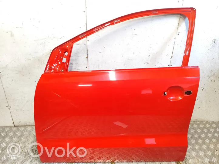 Volkswagen Polo V 6R Front door 