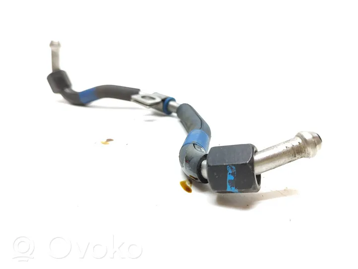 Hyundai Tucson TL Tuyau d'alimentation conduite de carburant 