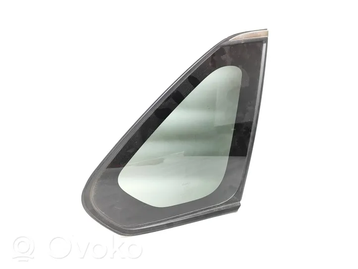Toyota RAV 4 (XA50) Fenêtre latérale avant / vitre triangulaire 43R005844