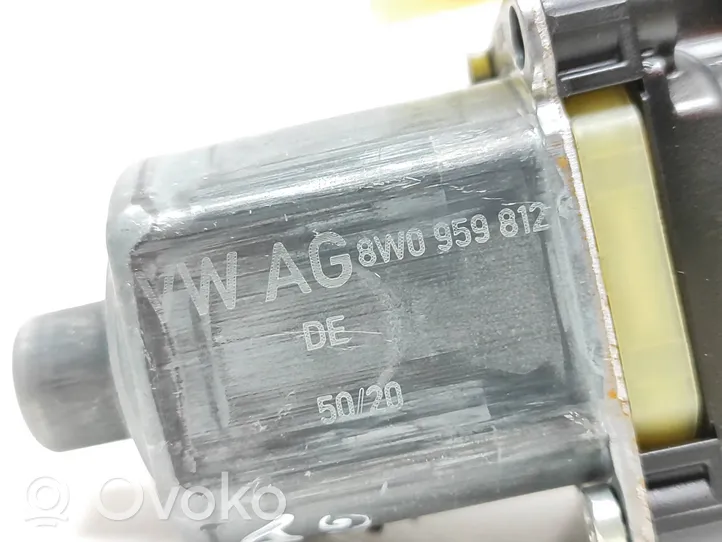 Audi A4 S4 B9 8W Silniczek podnoszenia szyby drzwi tylnych 8W0959812