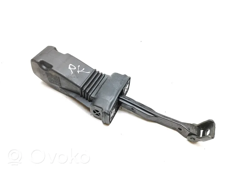 Audi A4 S4 B9 8W Ogranicznik drzwi przednich 8W0837249