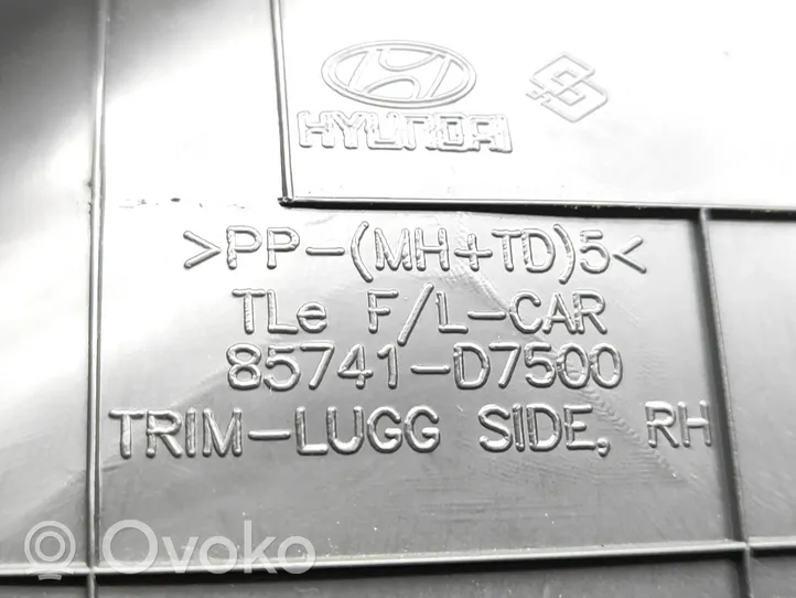 Hyundai Tucson TL Bagāžnieka sānu apakšējās apdares panelis 85741D7500